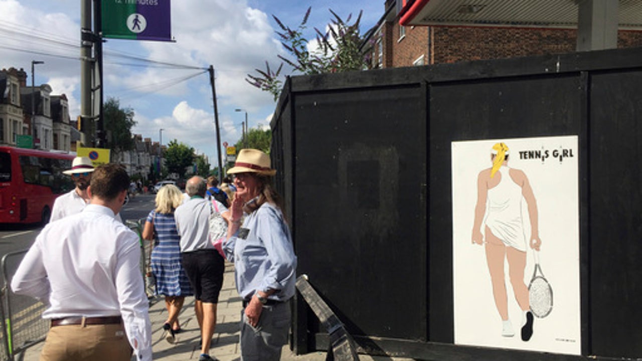 Wimbledon-area shops compete to design tennis storefronts